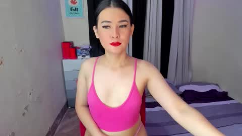 Lucy online show from October 20, 7:42 am