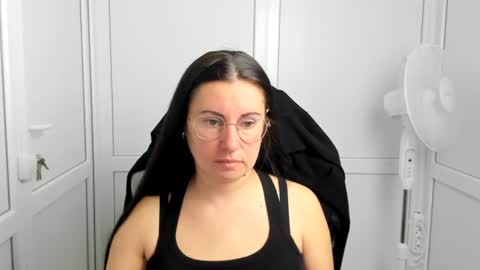Lucy online show from June 16, 6:49 am
