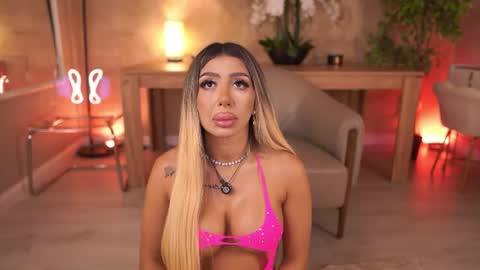 LucyRose online show from July 14, 8:08 am