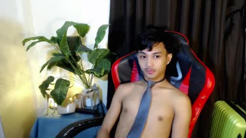luda_69 online show from July 2, 11:22 pm