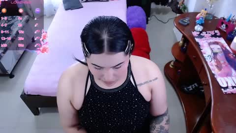 Snapshot of lufek_23 chatting on December 11, 1:49 pm Lufek23 online show from December 11, 1:49 pm