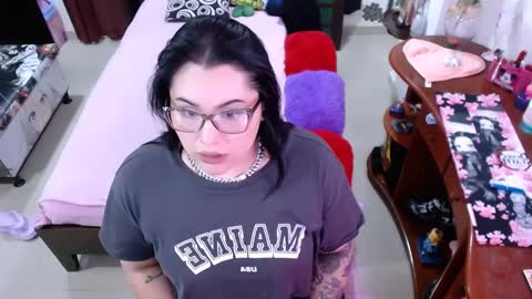 Snapshot of lufek_23 chatting on March 8, 12:11 am Lufek23 online show from March 8, 12:11 am