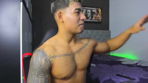 Luigi Independent model online show from September 13, 2:44 am