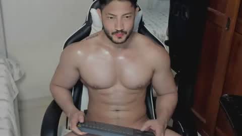 luis_baptista online show from July 3, 2:07 am