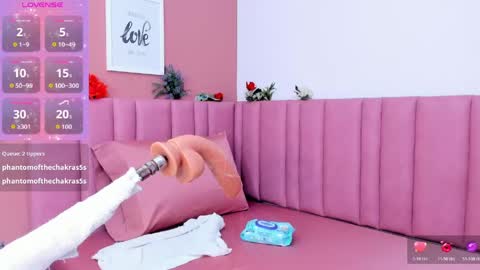 Luisa online show from June 4, 8:04 pm