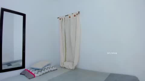   Luisa Fernanda  online show from February 15, 1:02 am