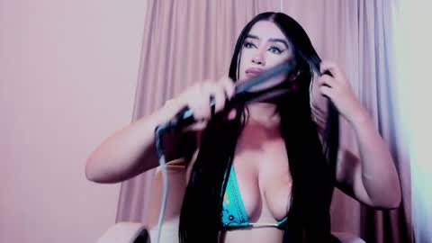 Luisa Diaz online show from April 8, 10:10 pm