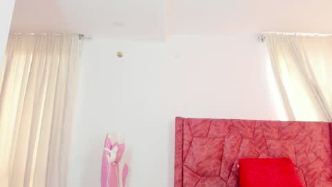Luisa online show from June 1, 3:58 pm