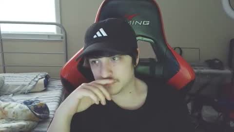 Luisdiaztube online show from May 6, 7:08 pm