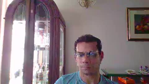 Snapshot of luiselamante chatting on September 19, 8:20 pm Luis online show from September 19, 8:20 pm