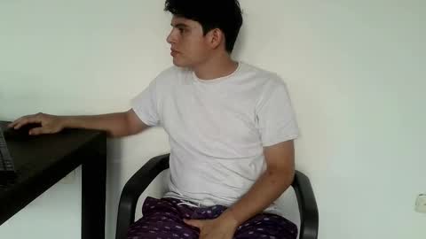 Luis S Kennedy online show from February 3, 12:43 pm