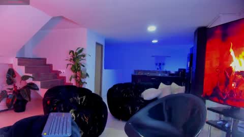 Lukas Green online show from April 8, 11:05 pm