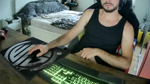 lukasschoetz online show from June 30, 10:05 am