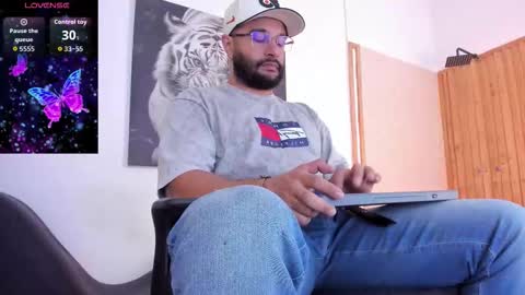 LUKE online show from October 10, 11:20 am