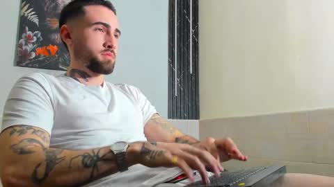 LUKE online show from February 22, 1:24 pm