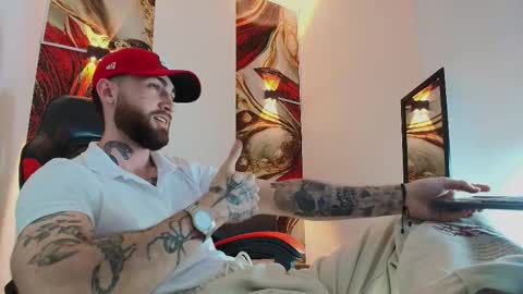 LUKE online show from November 8, 1:00 pm