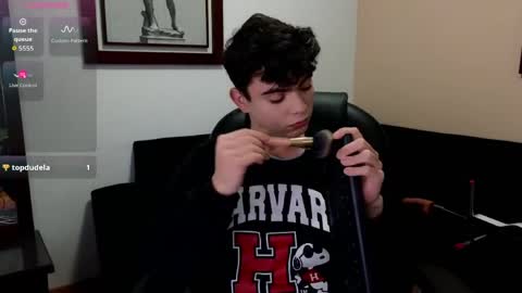 lukeboyce online show from April 10, 4:17 am