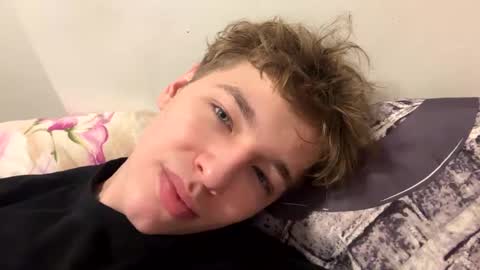 lukedesirable online show from January 10, 8:26 pm