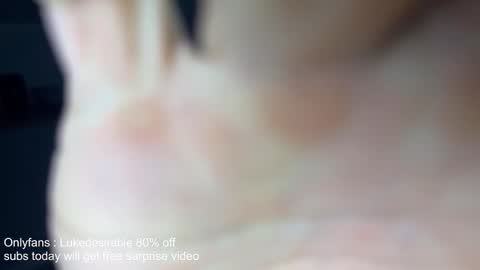 lukedesirable online show from February 24, 7:56 pm