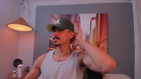 Luke Taylor online show from December 17, 11:16 am