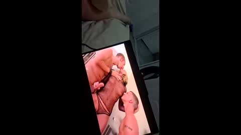 lukehayesy777 online show from April 17, 4:32 pm