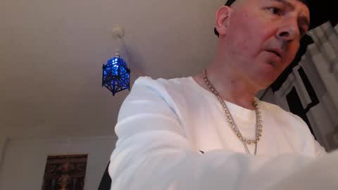 lukerondo online show from March 22, 1:09 am