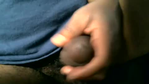 Snapshot of lukesky222 chatting on February 24, 11:52 pm Luke online show from February 24, 11:52 pm