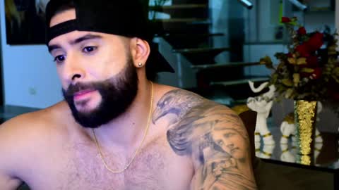 Lukhas f4f online show from January 29, 12:01 am