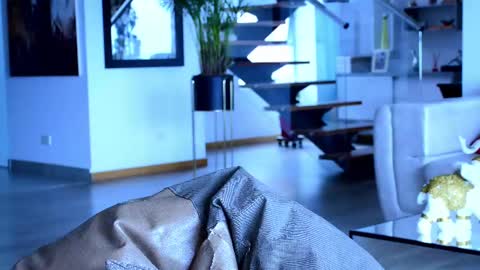 Lukhas f4f online show from February 16, 5:37 pm