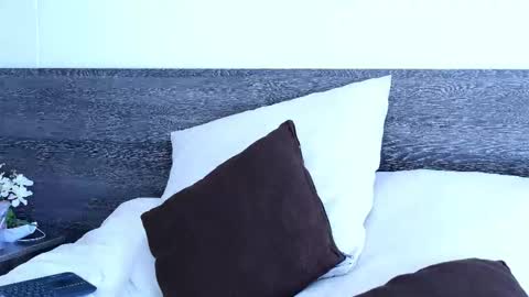 Lukhas f4f online show from November 30, 7:18 pm