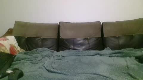 Snapshot of luksaa85 chatting on February 26, 2:48 am luksaa85 online show from February 26, 2:48 am