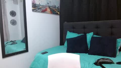lula_xx online show from May 14, 7:42 pm