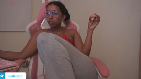 lulitauwu online show from November 12, 3:18 am