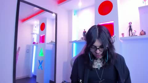 Cookie  online show from October 18, 12:06 pm