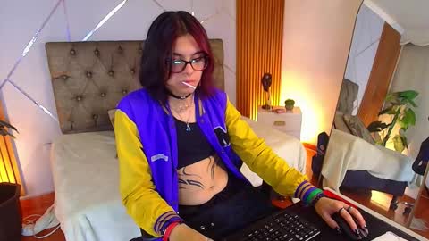 Cookie  online show from March 12, 7:36 am