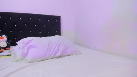 BRENDA TATIANA online show from April 7, 2:28 pm