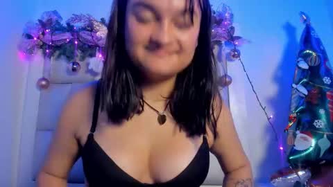 elizabeth online show from December 14, 8:52 am