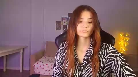 Snapshot of lulu_s4n chatting on June 19, 8:01 pm lulu_s4n online show from June 19, 8:01 pm