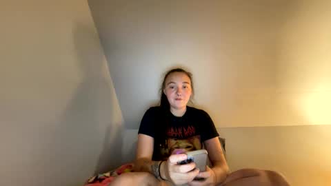 Snapshot of lulubaby03 chatting on September 17, 1:51 am lulubaby03 online show from September 17, 1:51 am