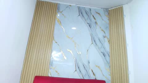 LULU online show from January 31, 7:11 pm