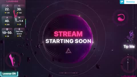 Snapshot of luluubloomm chatting on November 19, 9:59 pm Lulu online show from November 19, 9:59 pm