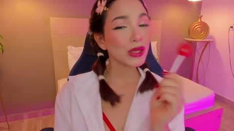 L U M A online show from September 27, 3:00 am