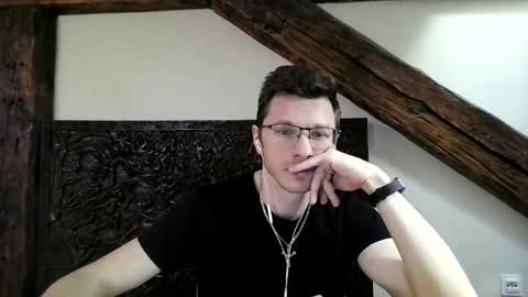 Snapshot of lumberjack__666 chatting on May 2, 12:43 pm Andrew independent model 2000-0000 CET daily online show from May 2, 12:43 pm
