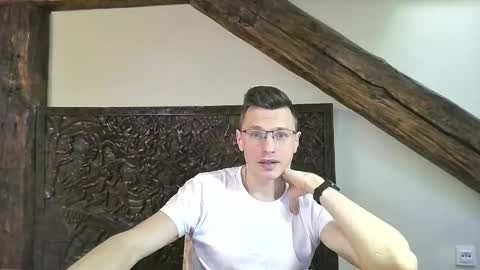 Snapshot of lumberjack__666 chatting on May 14, 2:24 pm Andrew independent model 2000-0000 CET daily online show from May 14, 2:24 pm