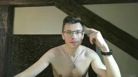 Snapshot of lumberjack__666 chatting on May 31, 7:59 pm Andrew independent model 2000-0000 CET daily online show from May 31, 7:59 pm