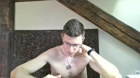 Snapshot of lumberjack__666 chatting on June 1, 3:58 pm Andrew independent model 2000-0000 CET daily online show from June 1, 3:58 pm