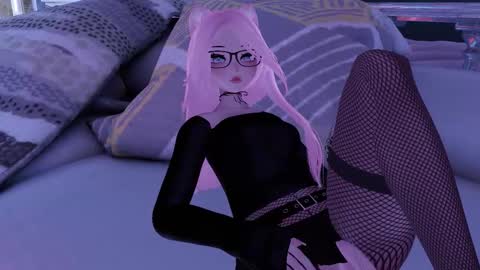 Snapshot of lumipink chatting on November 9, 6:12 am lumipink online show from November 9, 6:12 am