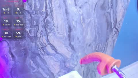 luna__little online show from March 21, 8:19 am