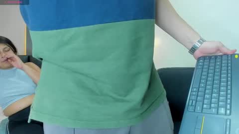 Snapshot of luna_and_jackson_ chatting on May 27, 3:25 am Luna Jackson online show from May 27, 3:25 am