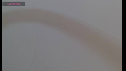 luna_bella882689 online show from May 21, 8:05 pm